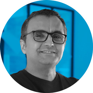 Julien Bécaud graphiste 3D, vous voyez avec lui le cahier des charges complet et la production3D Julien Bécaud graphiste 3D, vous voyez avec lui le cahier des charges complet et la production 3D